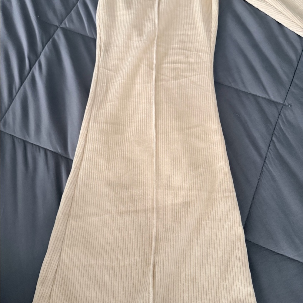 Aerie Beige Flare Pants - Picture 4 of 7